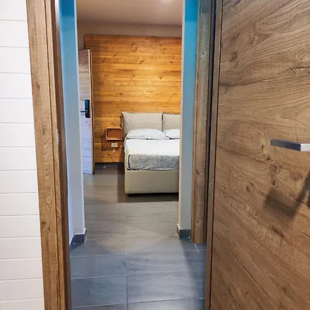 Dannunziano Κιέτι