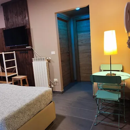 Ξενοδοχείο με διαμερίσματα Dannunziano Κιέτι