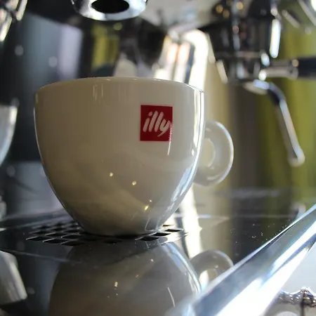 Ξενοδοχείο με διαμερίσματα Dannunziano 4*